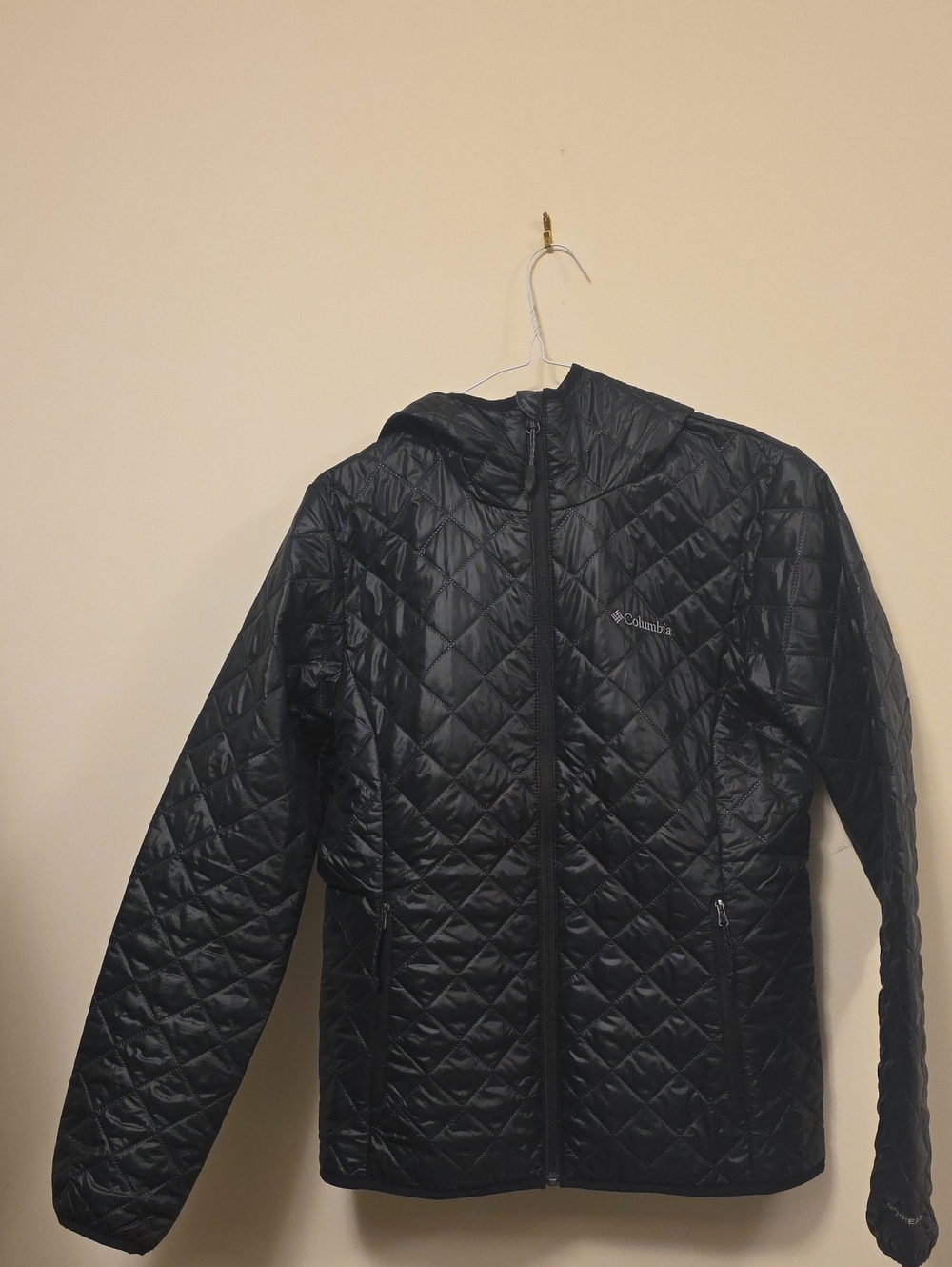 Columbia Women's Black Quilted Hooded Puffer Jacket